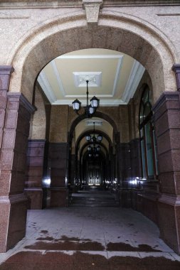 Kiev, Ukrayna 31 Ocak 2020: Kiev, Posta Meydanı 'ndaki antik şehir binası