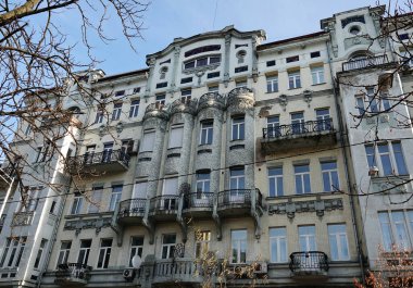 Kiev, Ukrayna 9 Aralık 2019: Kiev 'deki antik şehir binası