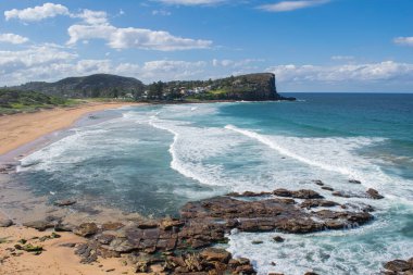 Kuzey sahillerinden panoramik manzaralı plaj, NSW, Avustralya, Sydney 2018