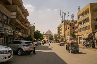 Mimarlık ve sokak sahneleri Mısır, El Kahire, Guiza 2018, Eylül