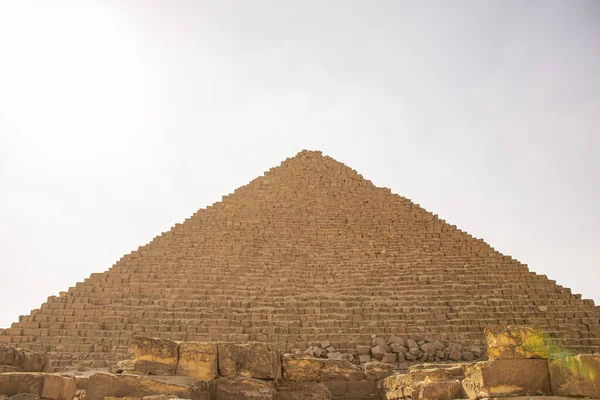 Vista panoramica dal deserto di Giza, Architettura e luogo storico dall'Egitto, El Cairo 2018 — Foto Stock