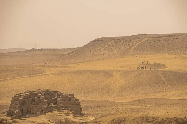 Pemandangan panorama dari Gurun Giza, Arsitektur dan tempat bersejarah dari Mesir, El Cairo 2018 — Stok Foto