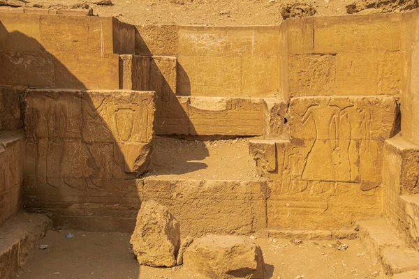 Vista panorâmica do deserto de Gizé, Arquitetura e lugar histórico do Egito, El Cairo 2018 — Fotografia de Stock