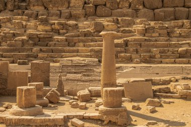 Giza Çölü 'nden panoramik manzara, Mısır' dan mimari ve tarihi yer, El Kahire 2018