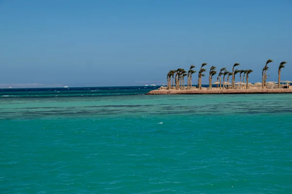 Панорамный вид с пляжа Хургады, Египет сентябрь 2018 — стоковое фото