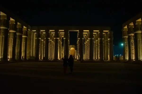 エジプト・カルナック神殿からの夜景2018年9月 — ストック写真