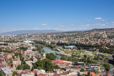 Tbilisi şehir Georgia Avrupa'nın panoramik manzaralı