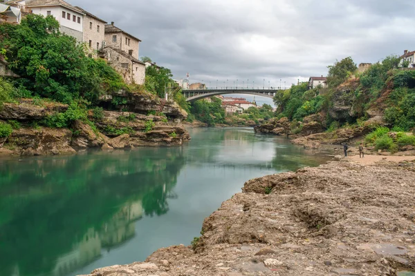 Dünya Mirası Site eski Köprüsü Mostar Şehir ile Emerald nehir Neretva Bosna-Hersek Doğu Batı doğuya buluştuğu Avrupa'nın ' Güney'nin 