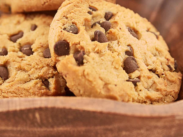 Biscotti Ciotola Legno Sfondo Bianco — Foto Stock