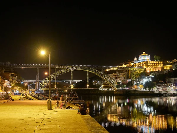Porto Portugal Agosto 2020 Vista Noturna Barcos Rabelo Paisagem Urbana — Fotografia de Stock