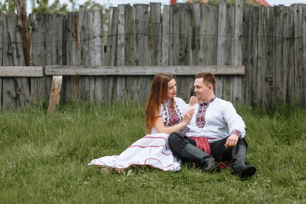 Reconstructie Van Traditionele Russische Jurken Natuurliefhebbers — Stockfoto