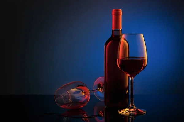 Atelieraufnahme Des Weinglases Bunten Licht — Stockfoto