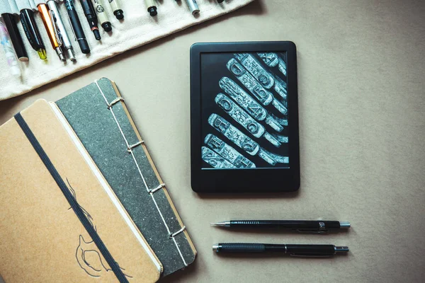 Tasarımcı masası ve aksesuarlar, ahşap, iş yeri