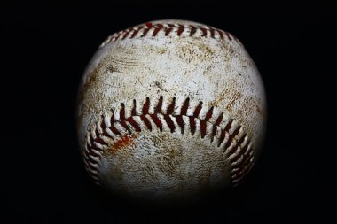 Çok yaşlı bir beyzbol kullanıcısı.