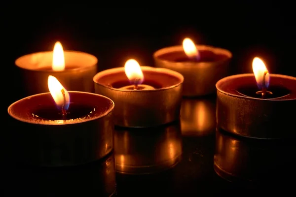 Burning Candles Black Background Selective Focus Romantic Setting Romantic Atmosphere — Stock Photo, Image