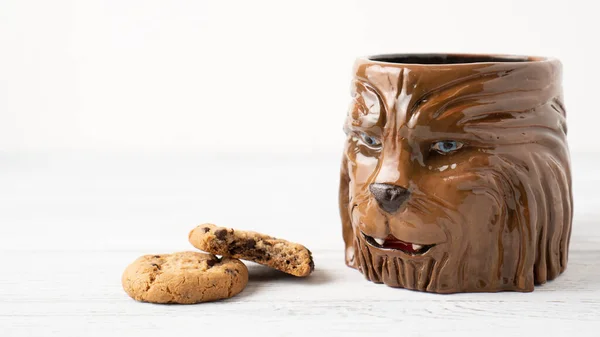 Self made Chewbacca mug and bitten chocolate chip cookie. Star Wars home cups collection. Unique gift ideas. — Stock Photo, Image