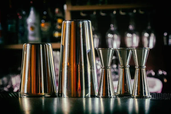barmen, jiger, cam, Boston shaker, bar, retro tarzı, vintage karıştırma için ekipman seti