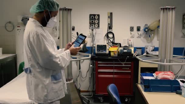 마드리드 스페인 2020 응급실에서 자외선 자외선에 코로나 바이러스의 — 비디오