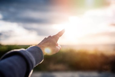 Ölüm gelir ve son değildir.