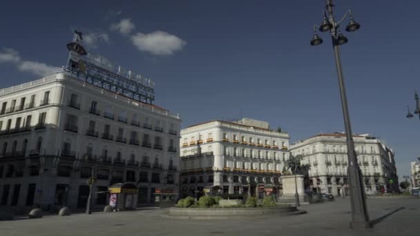 Madrid Ünlü Merkezi Meydanı Olan Puerta Del Sol Coronavirus Tecridi — Stok video