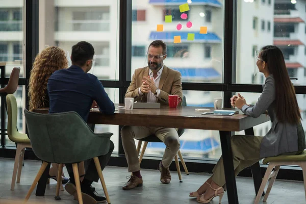 Les Gens Affaires Équipe Collègues Dans Bureau Moderne Homme Femme — Photo