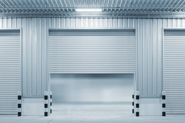 Shutter Door Roller Door Concrete Floor Factory Building Industrial Background — Stock Photo, Image