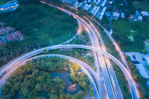 Luftaufnahme Einer Schnellstraße Und Eines Transportfahrzeugs Der Stadt Chiang Mai — Stockfoto