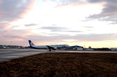 Yekaterinburg havaalanından kalkan Airbus A320