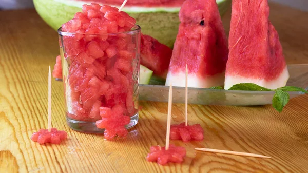 Karpuz taze yaz meyvesi dilimleri