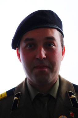 Beyaz arka planda SSCB 'nin askeri