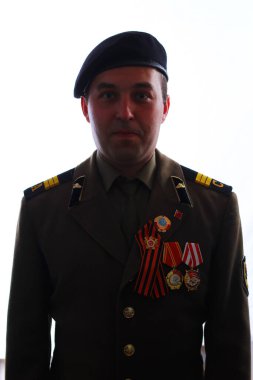 Beyaz arka planda SSCB 'nin askeri