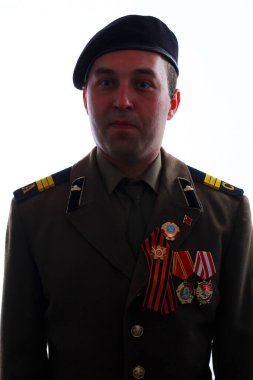 Beyaz arka planda SSCB 'nin askeri