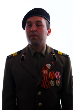 Beyaz arka planda SSCB 'nin askeri