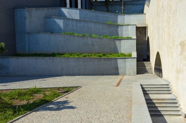 Beton yatakların alışılmadık şehir dizaynı merdiven biçiminde