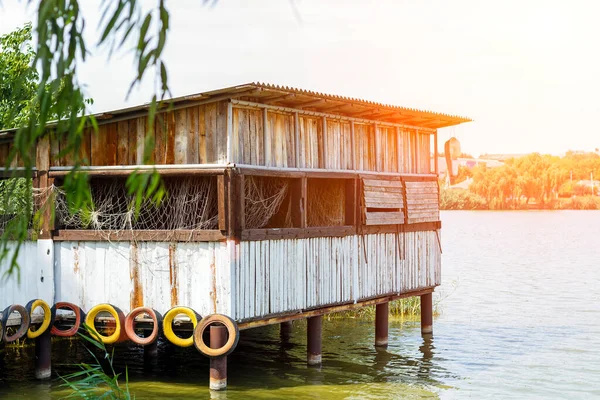 Casa Del Pescador Sobre Pilotes Tonificada —  Fotos de Stock