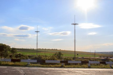 Sistem şehri fermuardan korur.