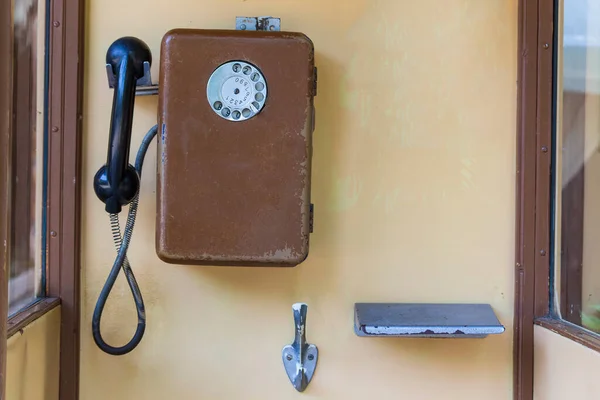 Старый Телефон Городская Телефонная Будка — стоковое фото