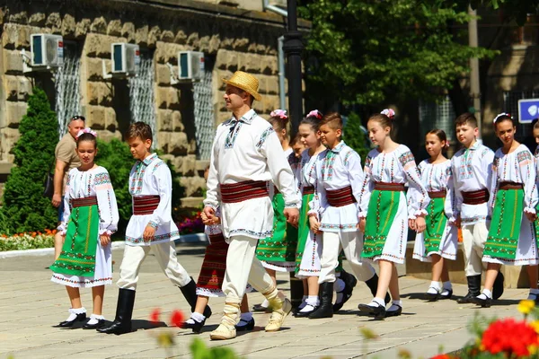 Balti Moldova 2019 Június Népi Autentikus Ünnep Nemzeti Jelmez Napja — Stock Fotó