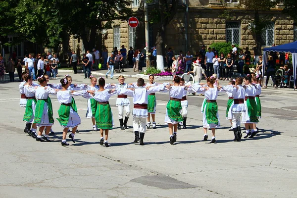 Balti Moldávia Junho 2019 Folclore Férias Autênticas Dia Traje Nacional — Fotografia de Stock