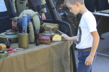 Balti (Beltsy), Moldova 21 Eylül 2018 Orduda Açık Gün. Geleneksel olarak, bugün bir geçit töreni ve acemilerin yeminidir.