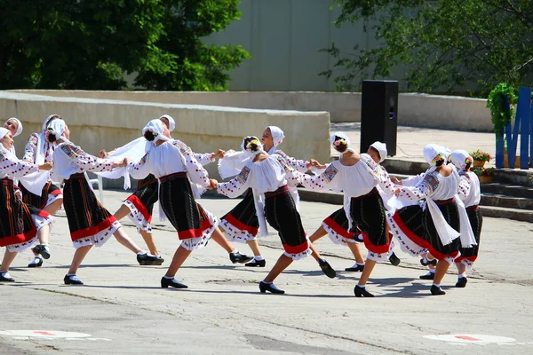 Balti Moldova 2019 Június Népi Autentikus Ünnep Nemzeti Jelmez Napja — Stock Fotó