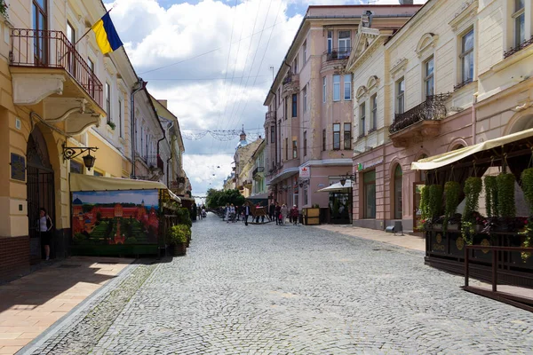 Chernivtsi Ukrajna Július 2018 Kobylyanskaya Utca Legnépszerűbb Hely Turisták Körében — Stock Fotó