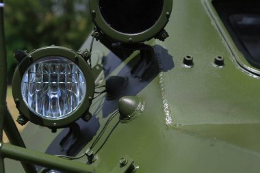 Zırhlı personel taşıyıcı piyade savaş aracı. Telif uzayı olan askeri bir geçmiş. Ayrıntıları kapat.