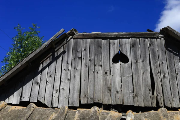 Corazón Pared Madera Del Antiguo Ático Rural Romance Rústico Fondo — Foto de Stock