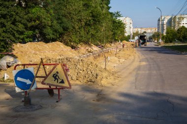 14 Eylül 2020 Balti veya Beltsy Moldova yenileme çalışmaları kentte. Kamu hizmetleri illüstrasyon editörü