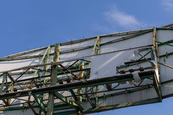 Blown Away Wind Billboard Metal Structures Hurricane Background — Stock Photo, Image