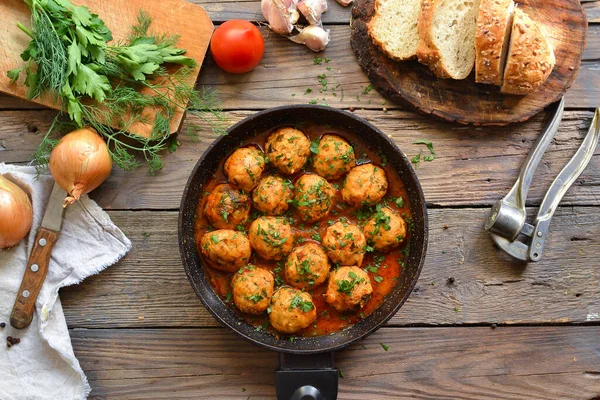 Chicken Meatballs Tomato Sauce Pan Recipe Step Step Cooking Wooden — Stock Photo, Image