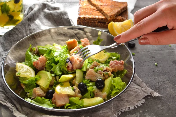 Salad Lettuce Fish Blueberries Lemon Avocado Healthy Lunch Dark Background — Stock Photo, Image