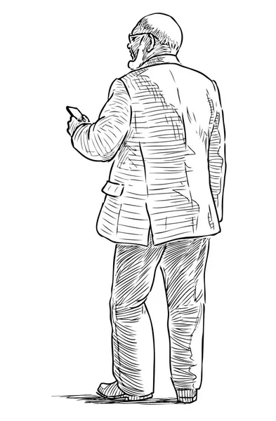 一位老人带着手机在街上走的素描 — 图库矢量图片