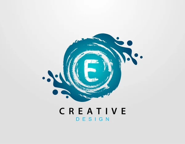 带有蓝色水花元素的E标志 Blue Wave Logo Design Template — 图库矢量图片